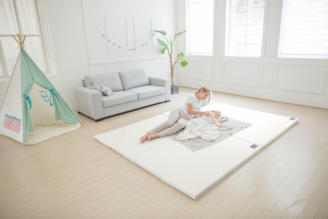 Ggumbi Licoco Clean Roll Play Mat (Gray)