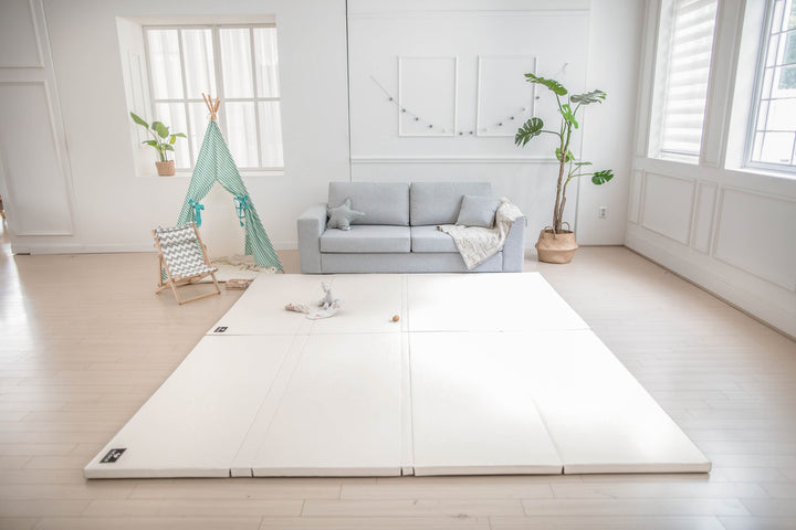 Ggumbi Licoco Clean Roll Play Mat (Ivory)